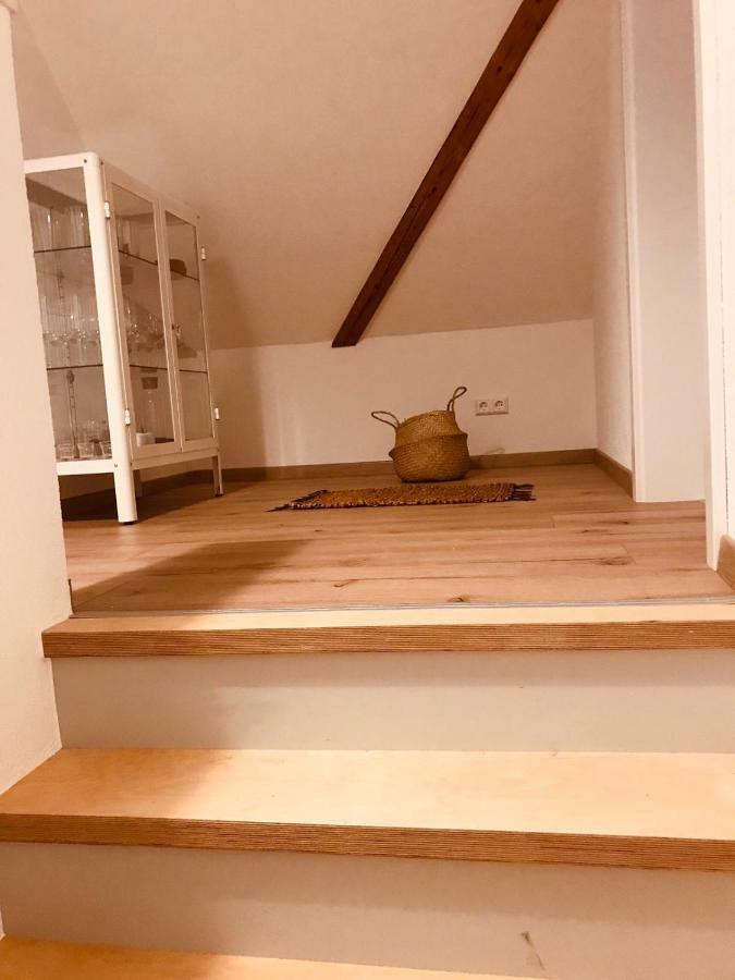 Charmantes Loft Mit Ganz Besonderem Flair Friedrichshafen Ngoại thất bức ảnh